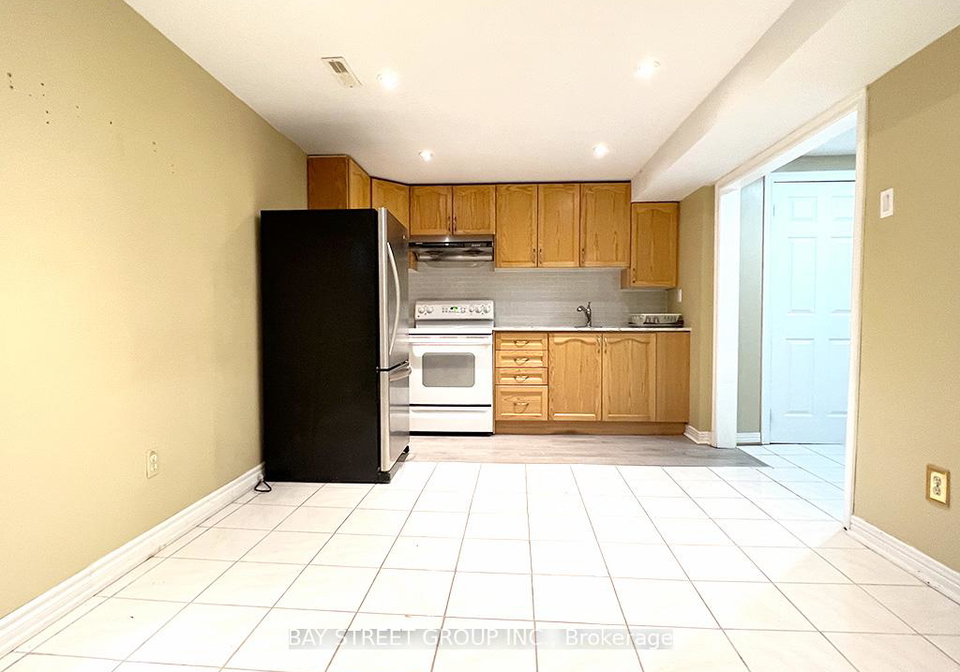bsmt-50-coppard-avenue-markham-ontario-n13807762