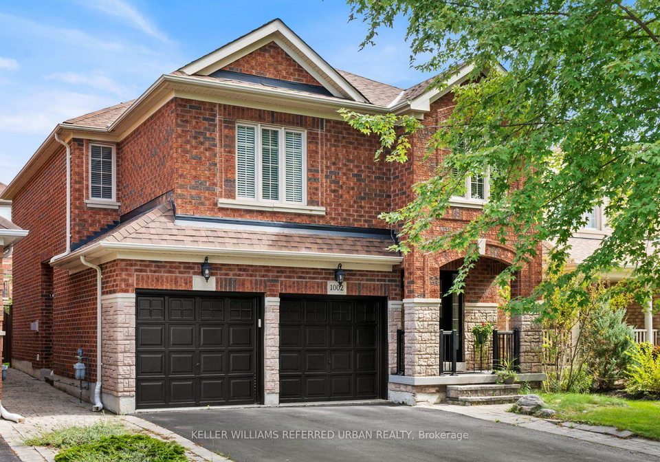 1002-oaktree-crescent-newmarket-ontario-n13808180