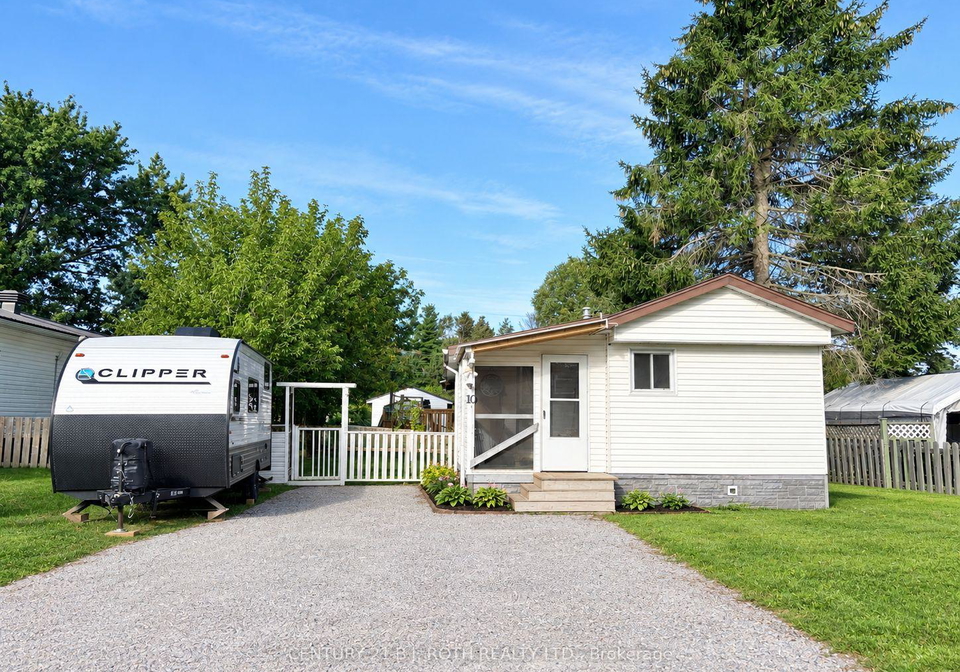 10-shamrock-crescent-essa-ontario-n13809008