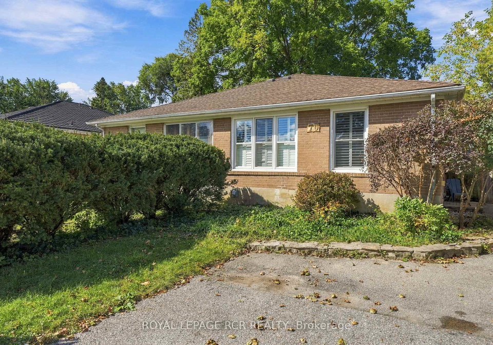 70-tecumseh-drive-aurora-ontario-n13809044