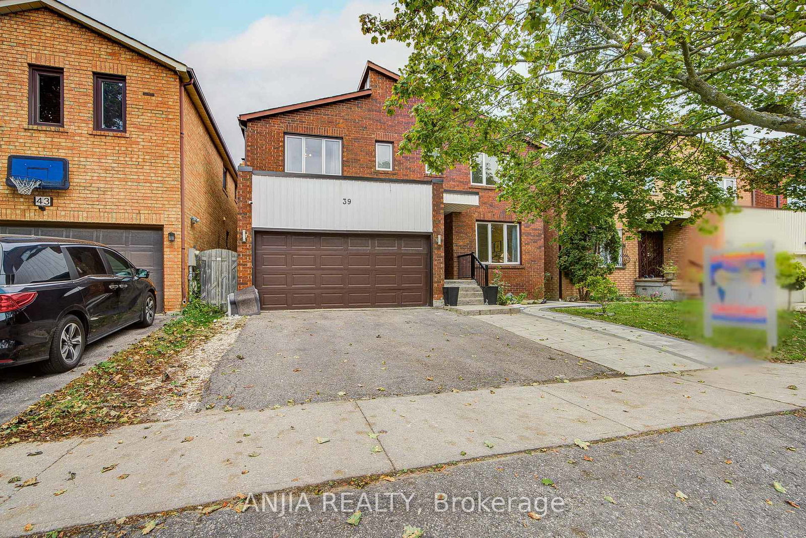 39-millcroft-way-vaughan-ontario-n13809772