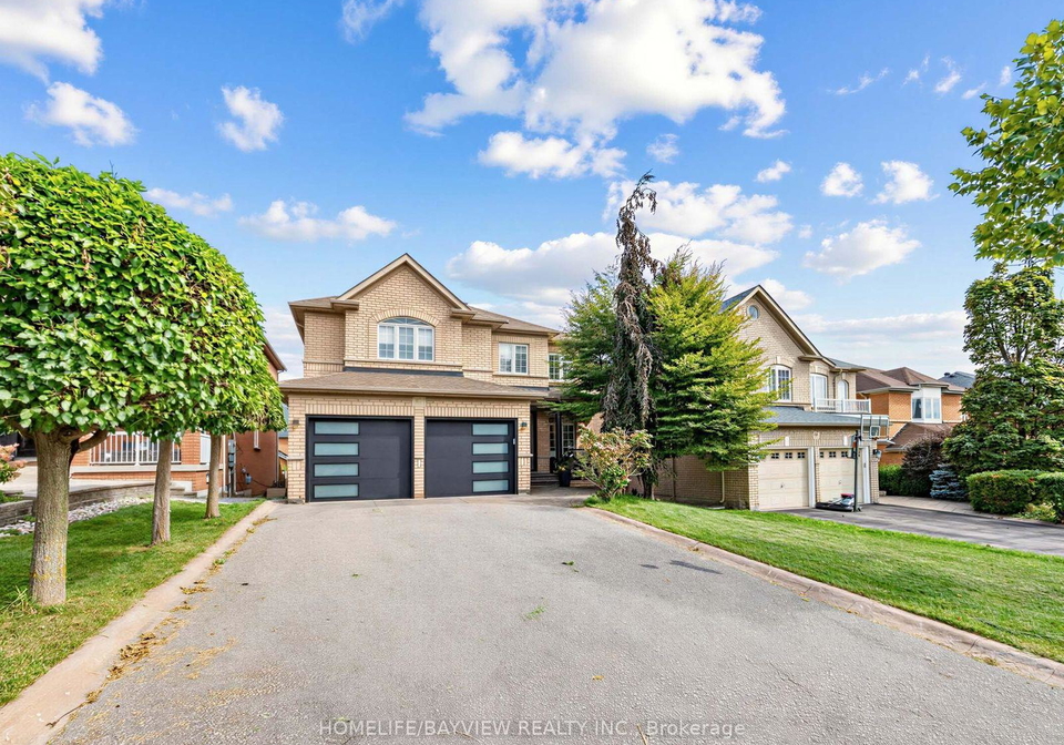 61-wolf-trail-crescent-richmond-hill-ontario-n13810398