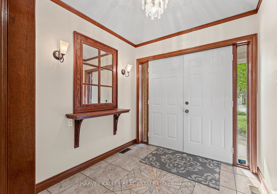 113-bond-crescent-richmond-hill-ontario-n13811340