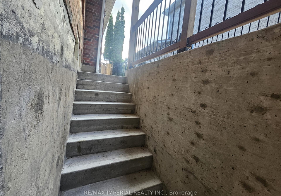 37-stave-crescent-richmond-hill-ontario-n13811384