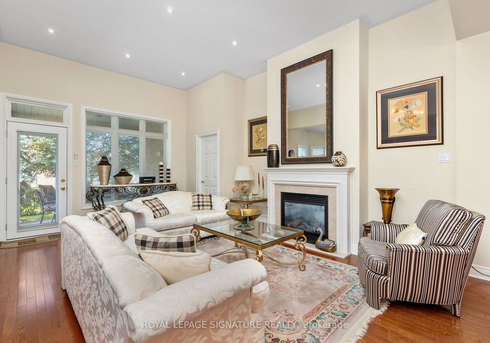 65-braid-bend-whitchurch-stouffville-ontario-n13811428