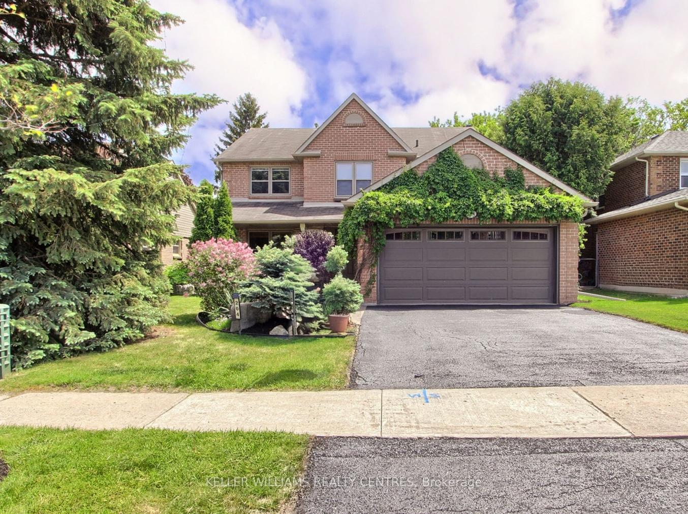 204-crossland-gate-newmarket-ontario-n13811934