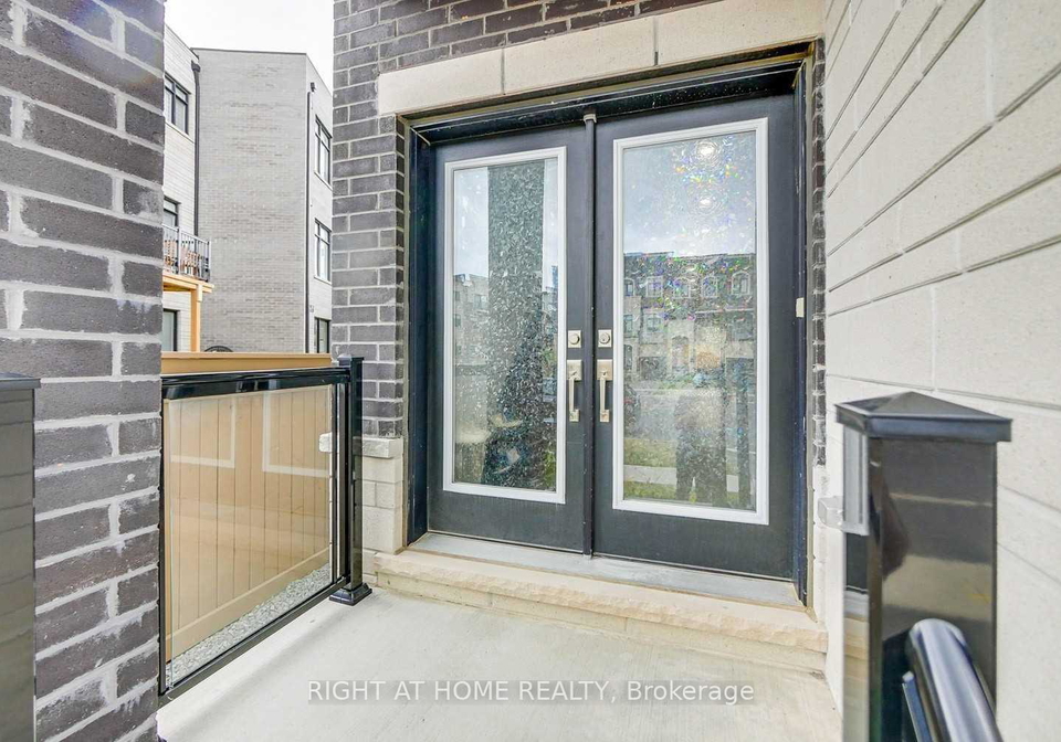255-thomas-cook-avenue-vaughan-ontario-n13812144