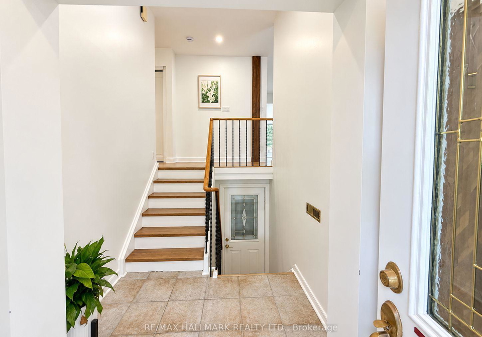 23-ironshield-crescent-markham-ontario-n13812528
