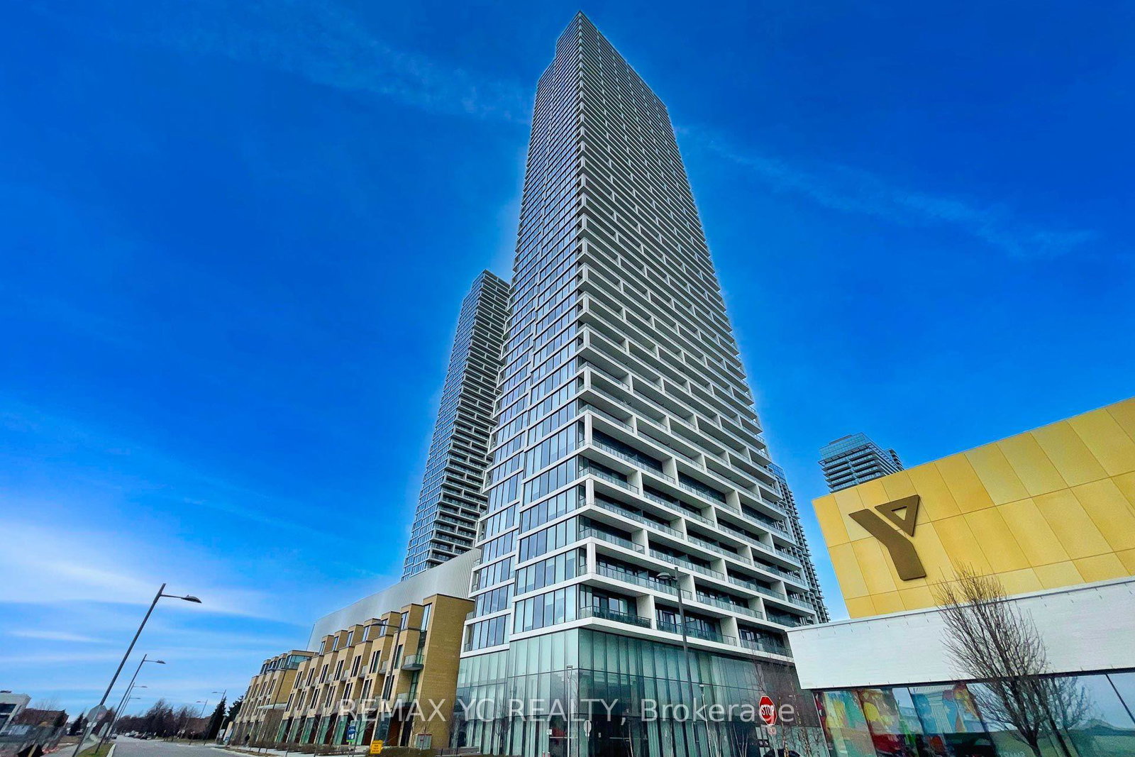 5-buttermill-avenue-vaughan-ontario-n13812888