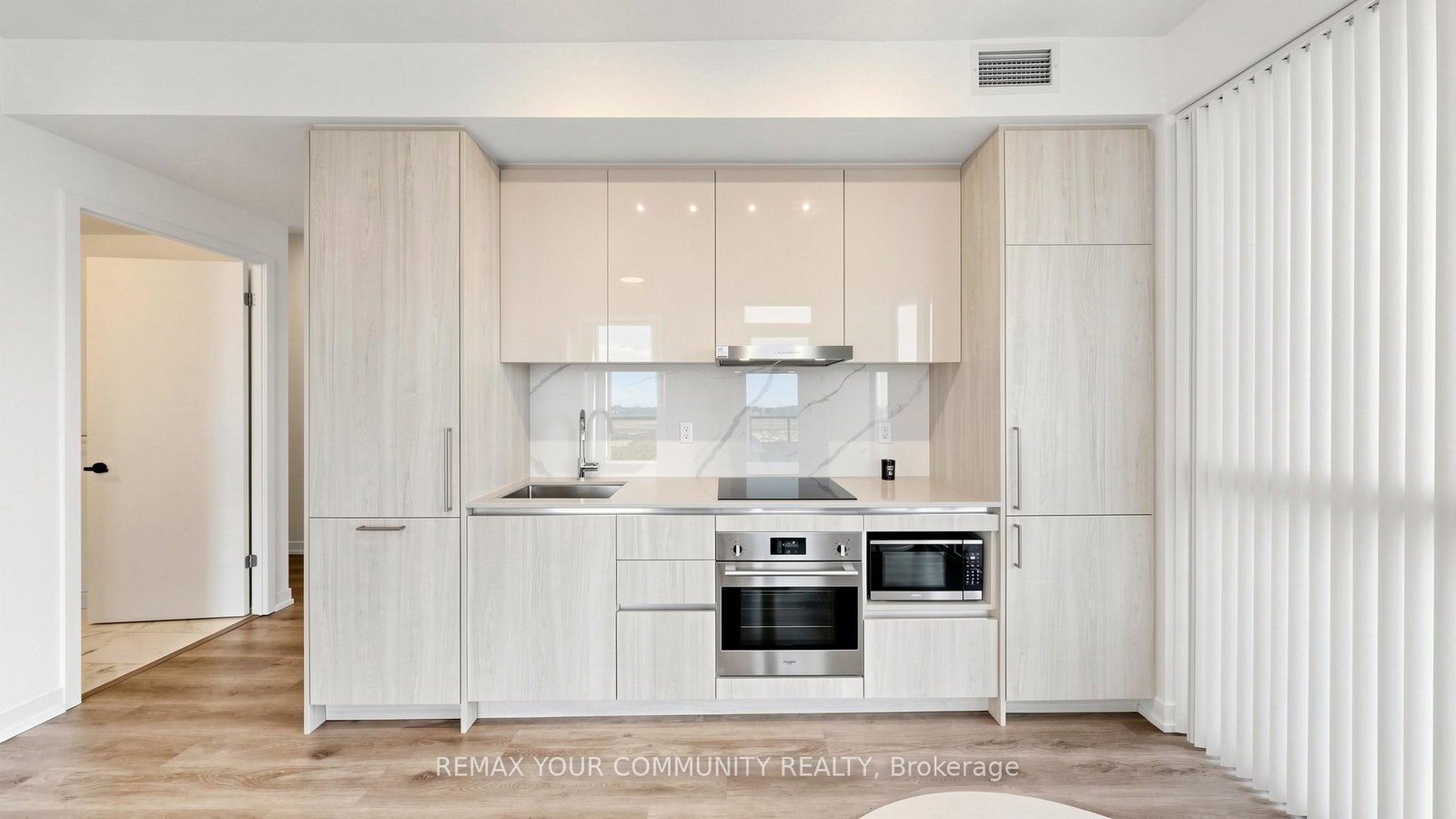225-commerce-street-vaughan-ontario-n13813238