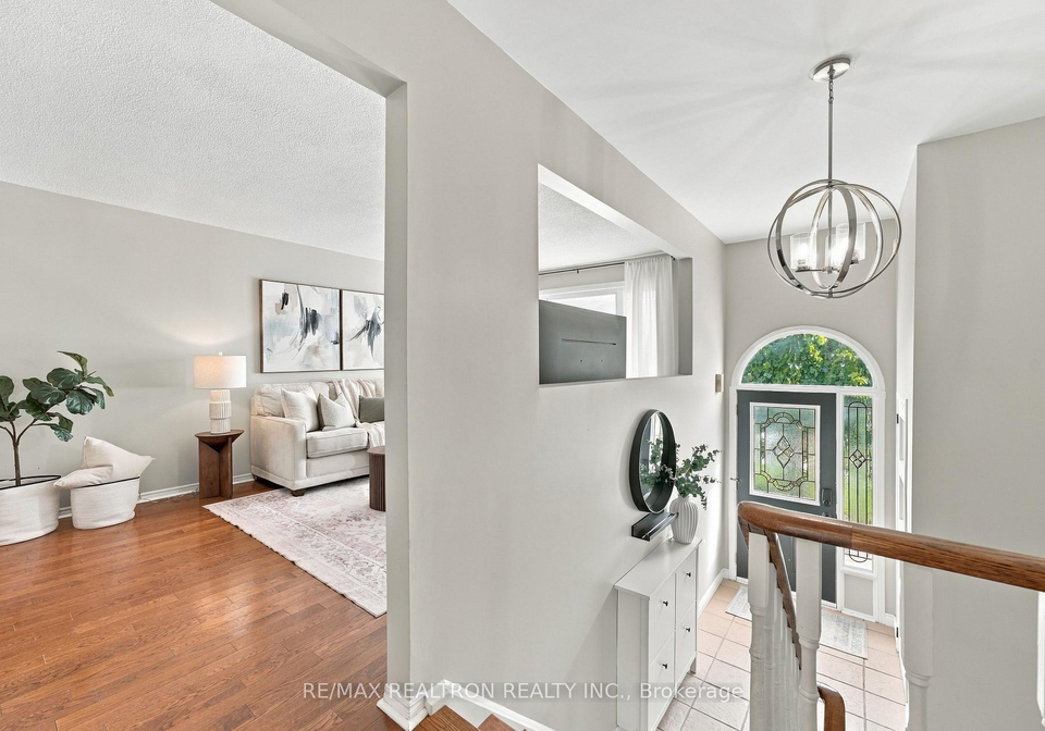 18-castille-crescent-georgina-ontario-n13813510