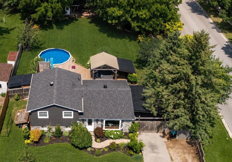 213-centre-street-essa-ontario-n13813588