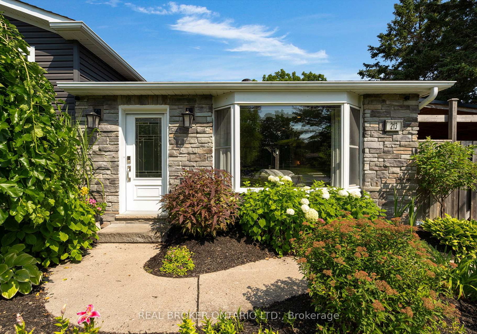 213-centre-street-essa-ontario-n13813588