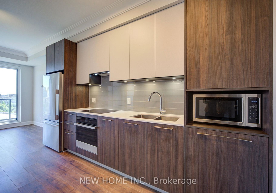 8-water-walk-drive-markham-ontario-n13814518