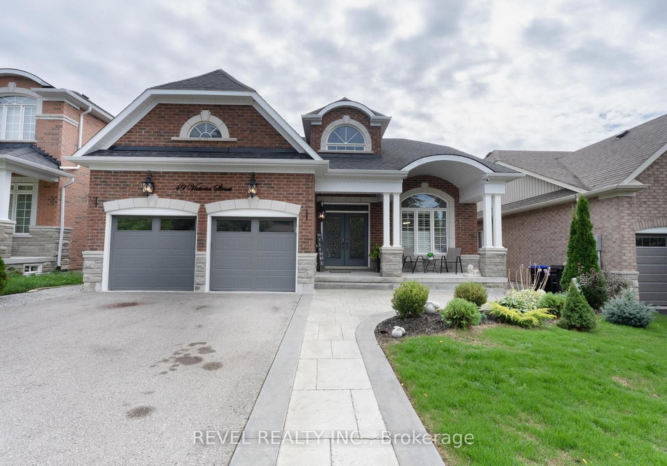 49-victoria-street-e-innisfil-ontario-n13814612