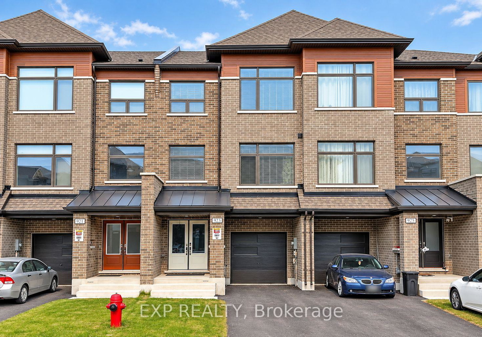 923-isaac-phillips-way-aurora-ontario-n13815212