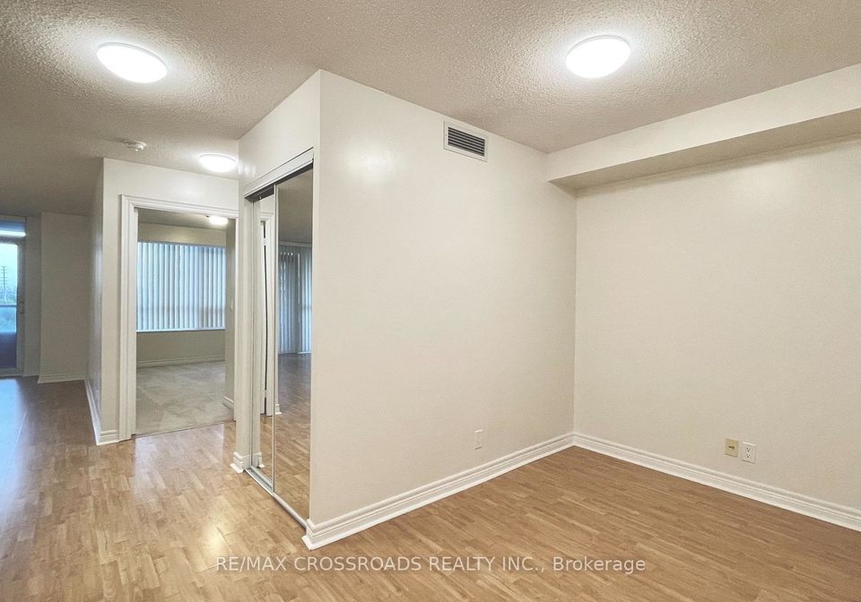 33-cox-boulevard-markham-ontario-n13815396