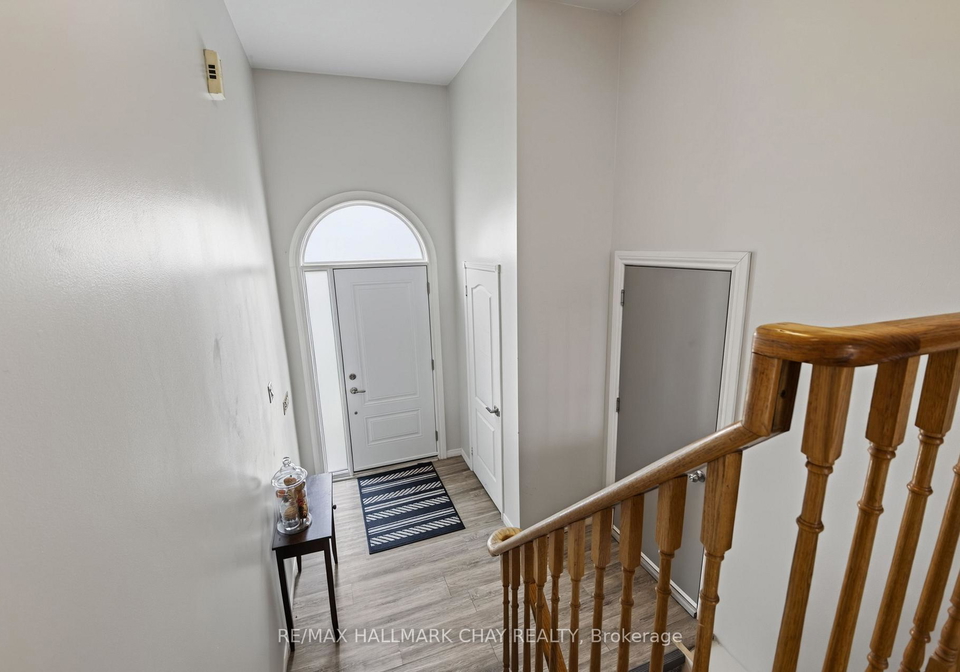 12-mansonic-way-essa-ontario-n13816036