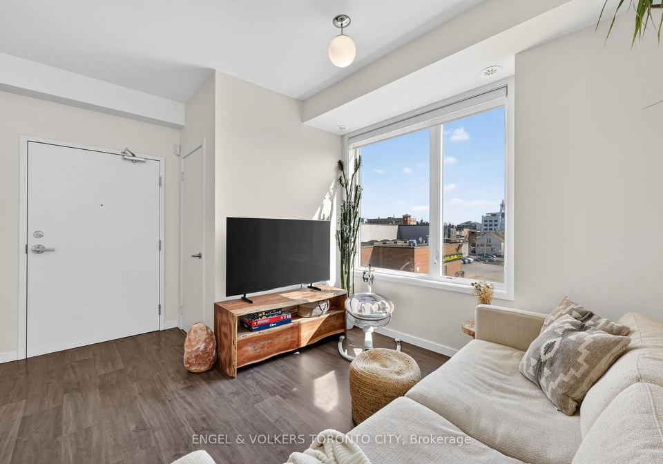 300-alex-gardner-circle-aurora-ontario-n13816448