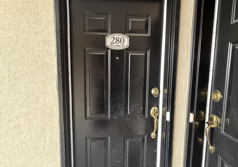 306-john-street-markham-ontario-n13816612