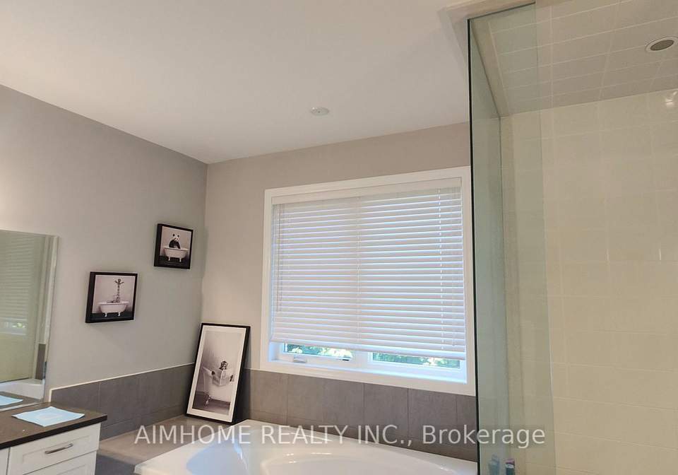 58-major-crescent-aurora-ontario-n13816704