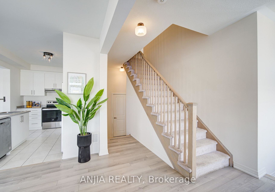 111-carneros-way-markham-ontario-n13817000