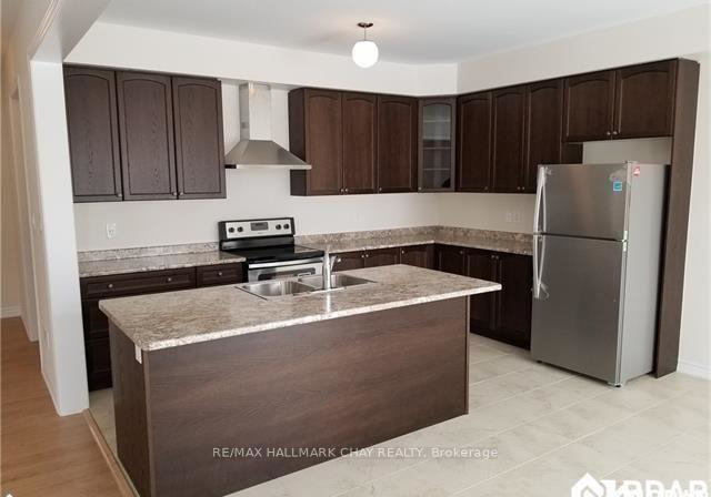 232-brownley-lane-essa-ontario-n13817016