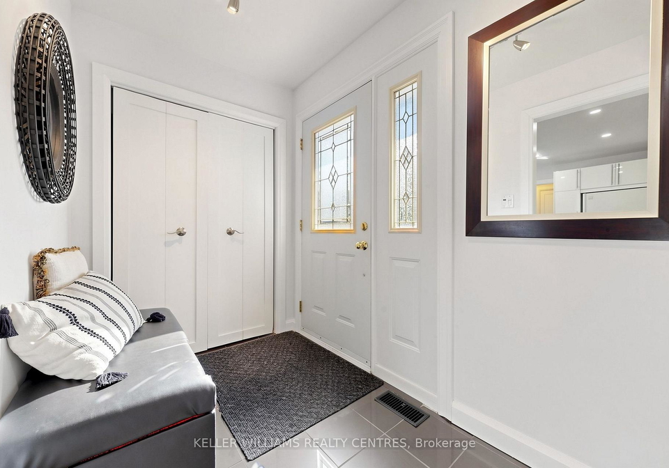 813-grace-street-newmarket-ontario-n13817708