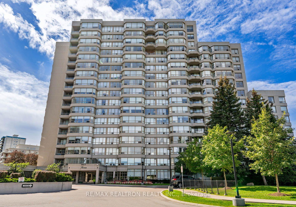 7-townsgate-drive-vaughan-ontario-n13817734