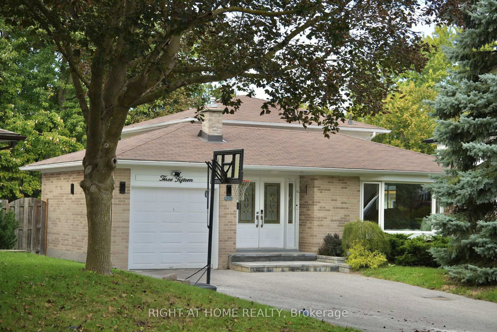 315-roywood-crescent-newmarket-ontario-n13817836