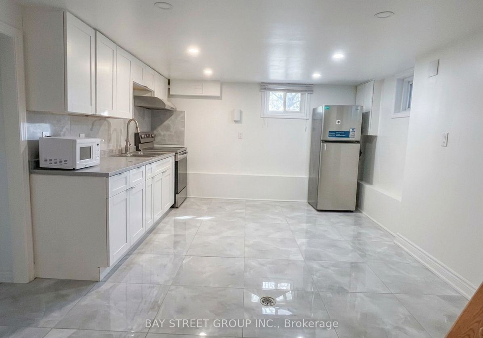 345-centre-street-e-richmond-hill-ontario-n13817876