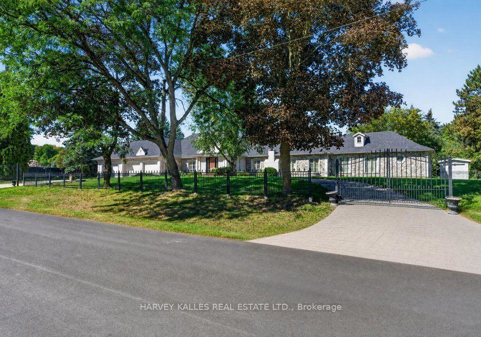28-putting-green-crescent-vaughan-ontario-n13818322