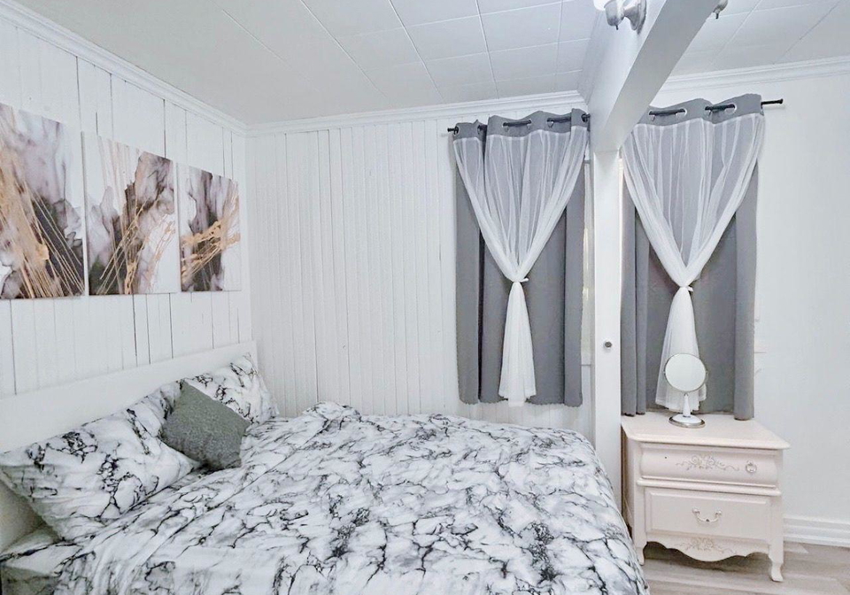 699-innisfil-beach-road-innisfil-ontario-n13818350