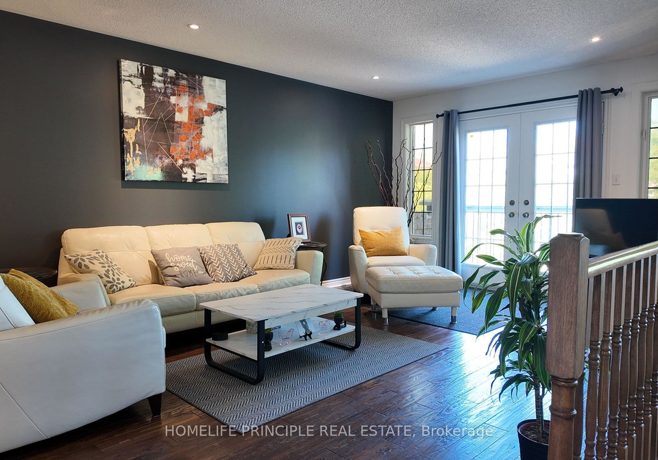 18-damato-crescent-e-vaughan-ontario-n13818888