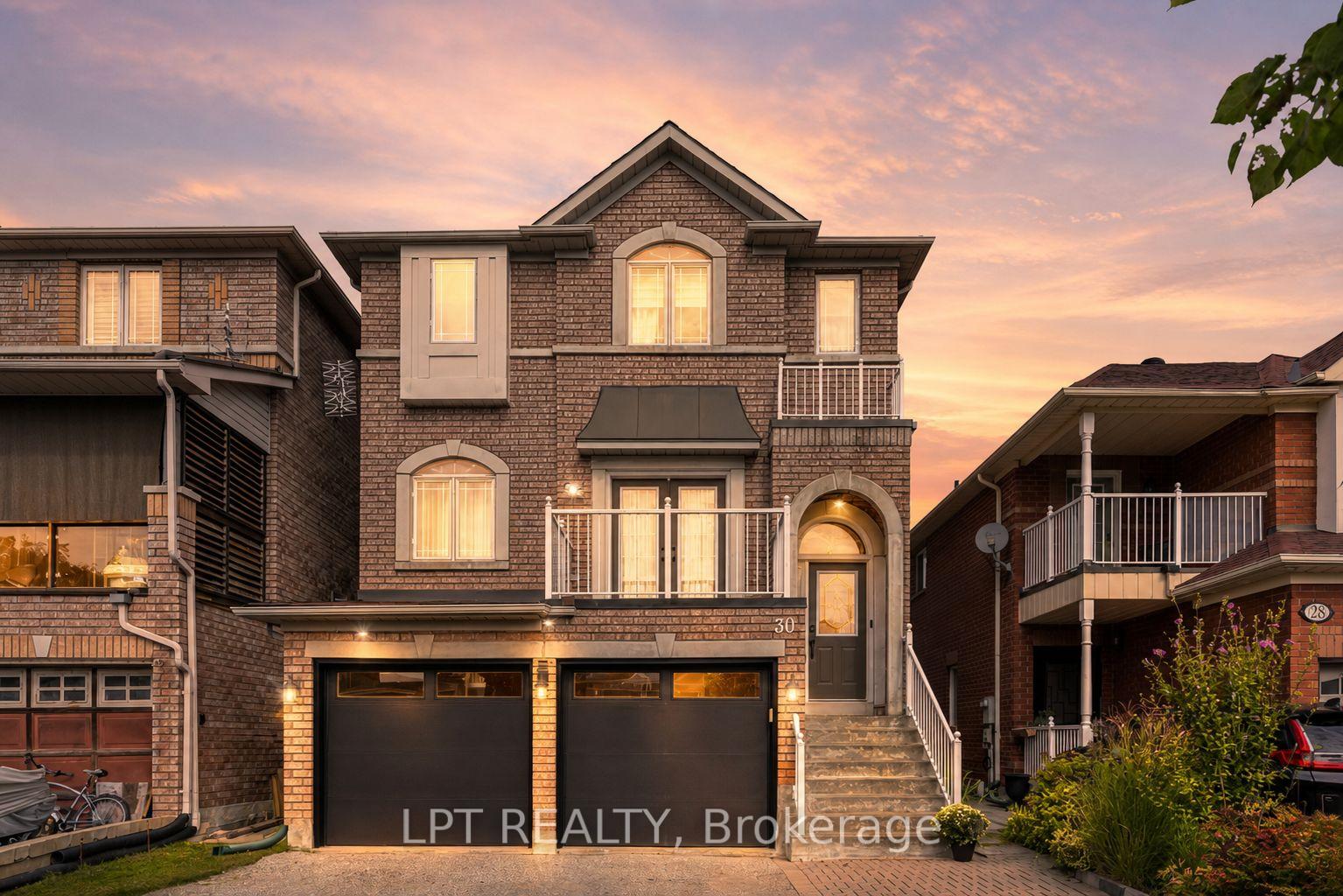 30-snowy-meadow-avenue-richmond-hill-ontario-n13819000