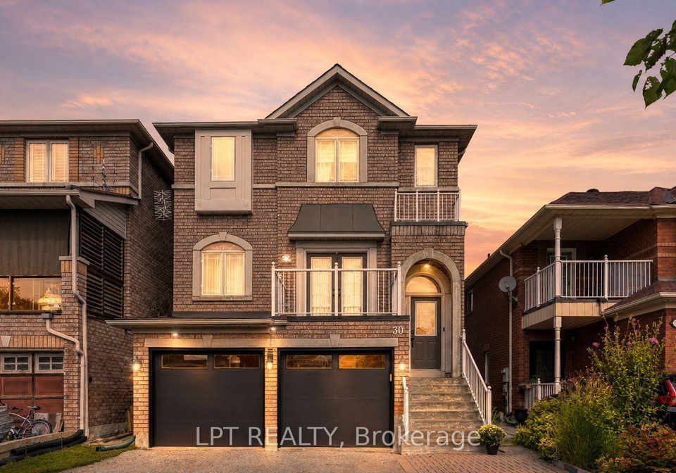 30-snowy-meadow-avenue-richmond-hill-ontario-n13819000