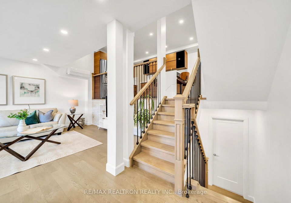 297-milestone-crescent-aurora-ontario-n13819294