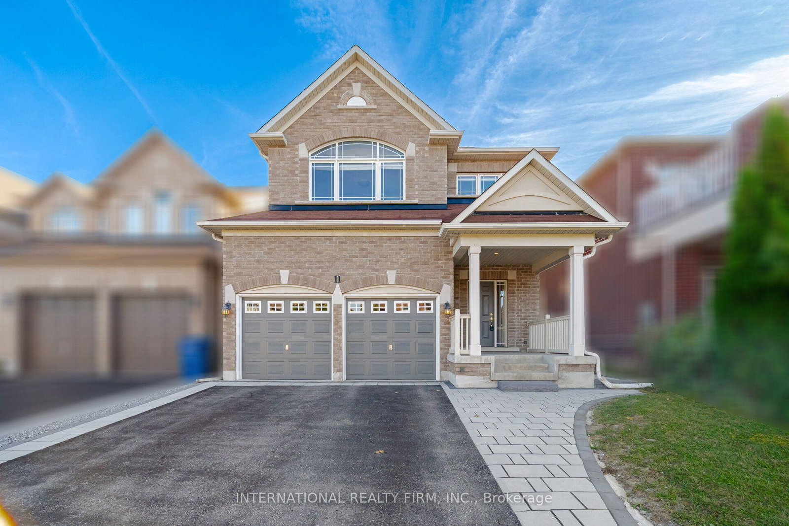 11-lady-gwillim-avenue-east-gwillimbury-ontario-n13819582