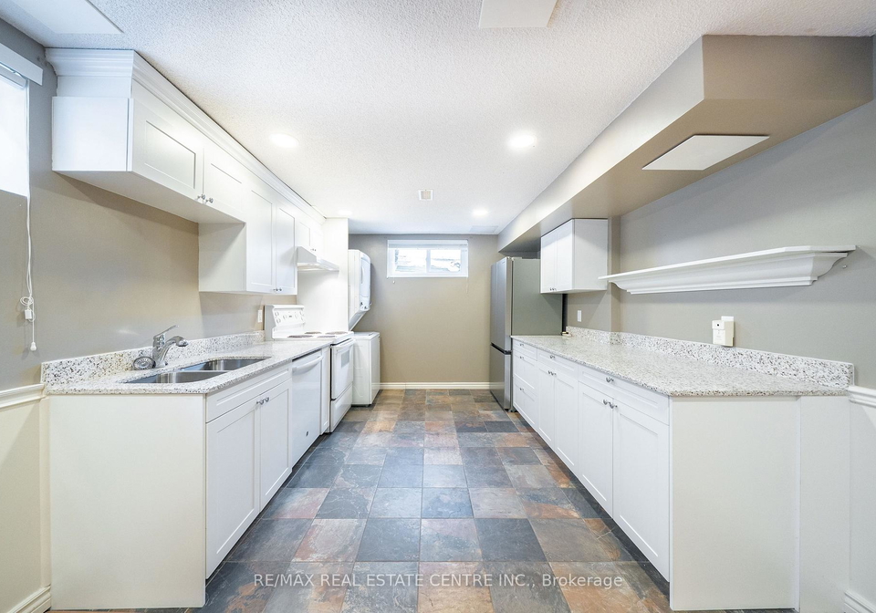 283-debborah-place-whitchurch-stouffville-ontario-n13820056