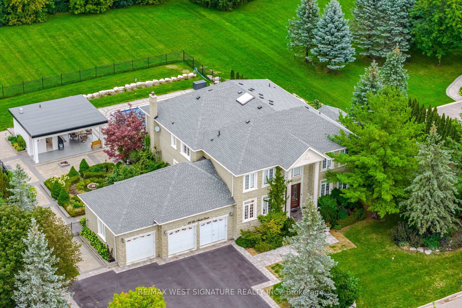 22-di-nardo-court-king-ontario-n13820196