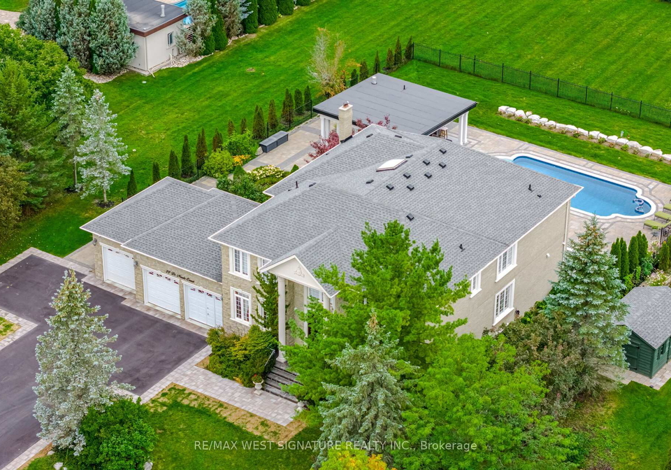22-di-nardo-court-king-ontario-n13820196