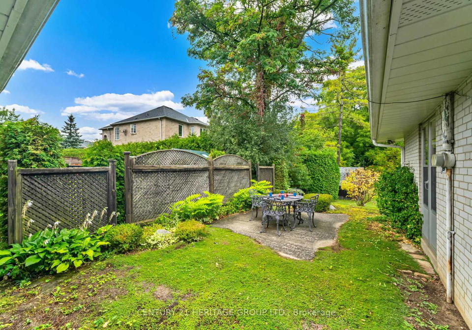 22-poplar-drive-richmond-hill-ontario-n13820418