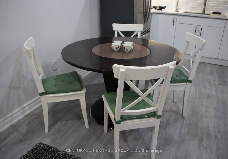 306-salisbury-lane-newmarket-ontario-n13820650