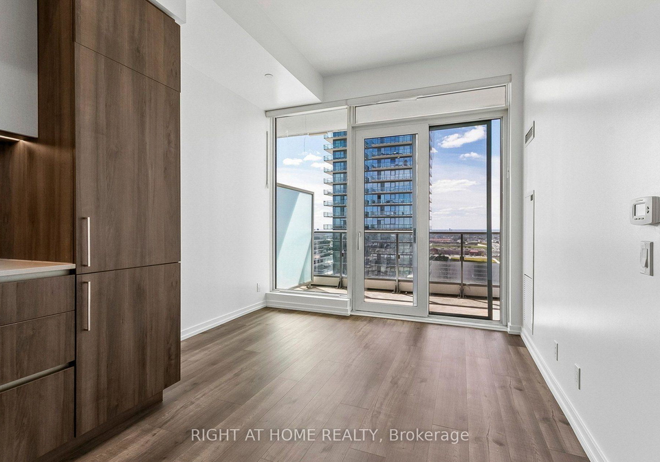 7890-jane-street-vaughan-ontario-n13821376