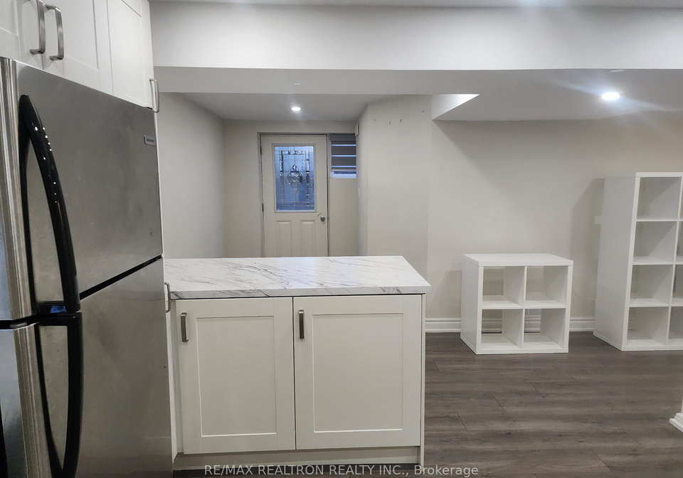 426-crosby-avenue-richmond-hill-ontario-n13821760