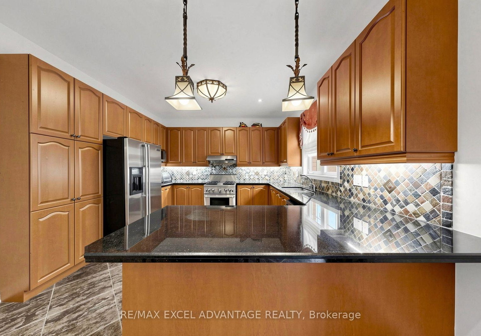 42-adastra-crescent-markham-ontario-n13821770