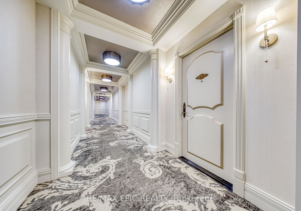7071-bayview-avenue-markham-ontario-n13822138