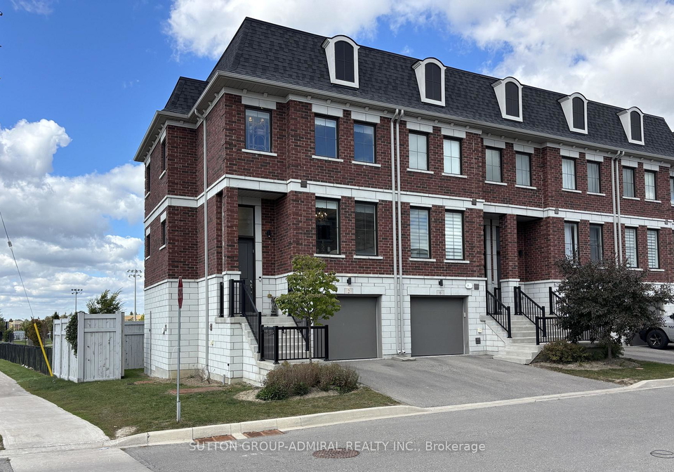 2-seacoasts-circle-vaughan-ontario-n13822610