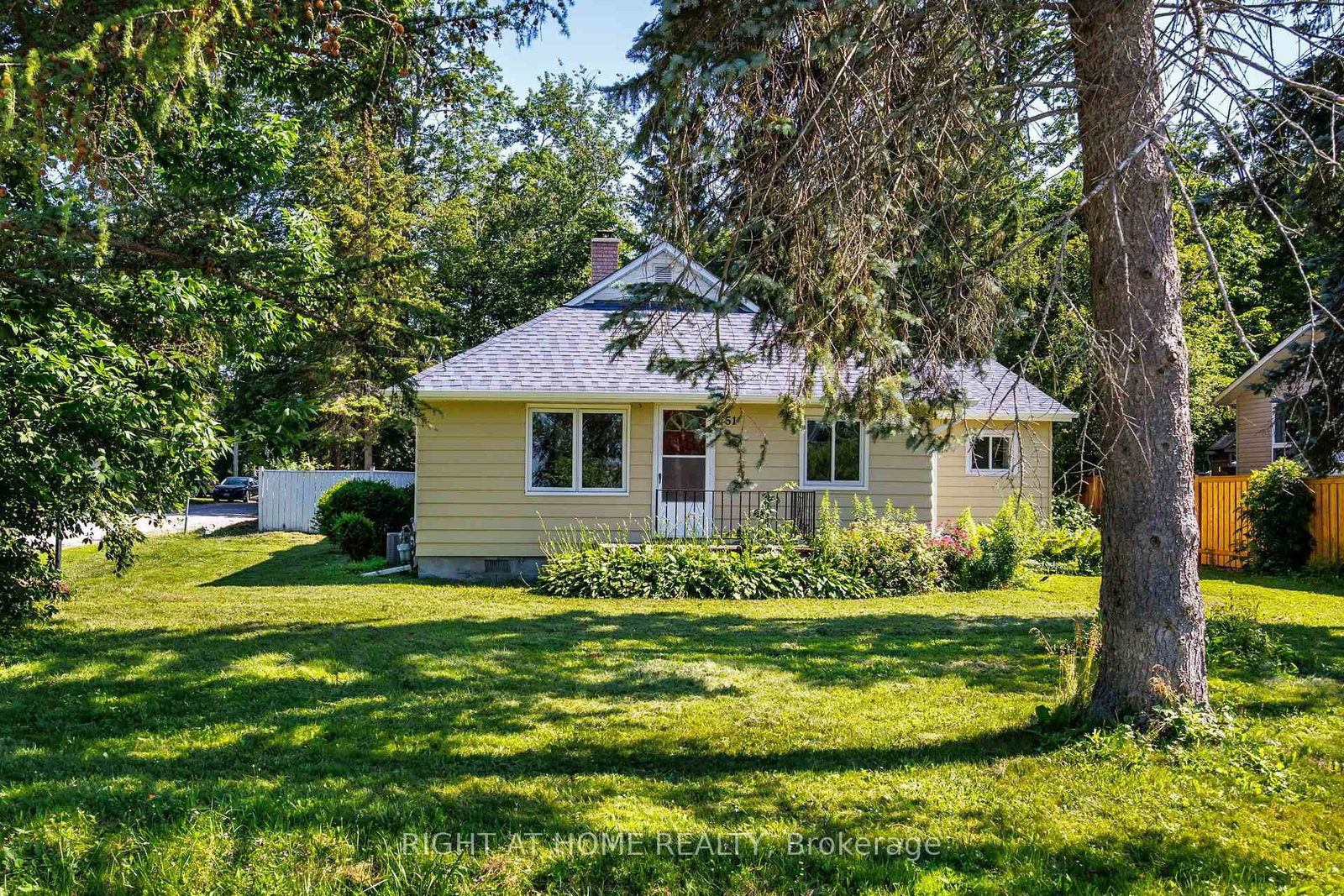 51-lakeside-drive-innisfil-ontario-n13822648