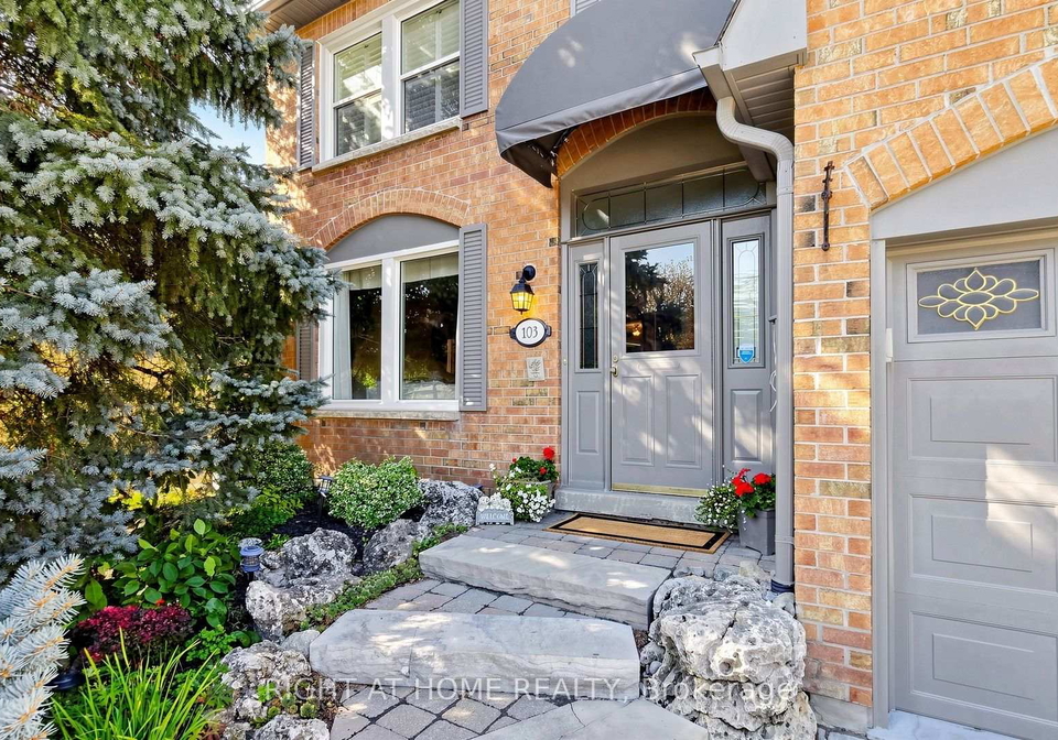 103-peevers-crescent-newmarket-ontario-n13823140